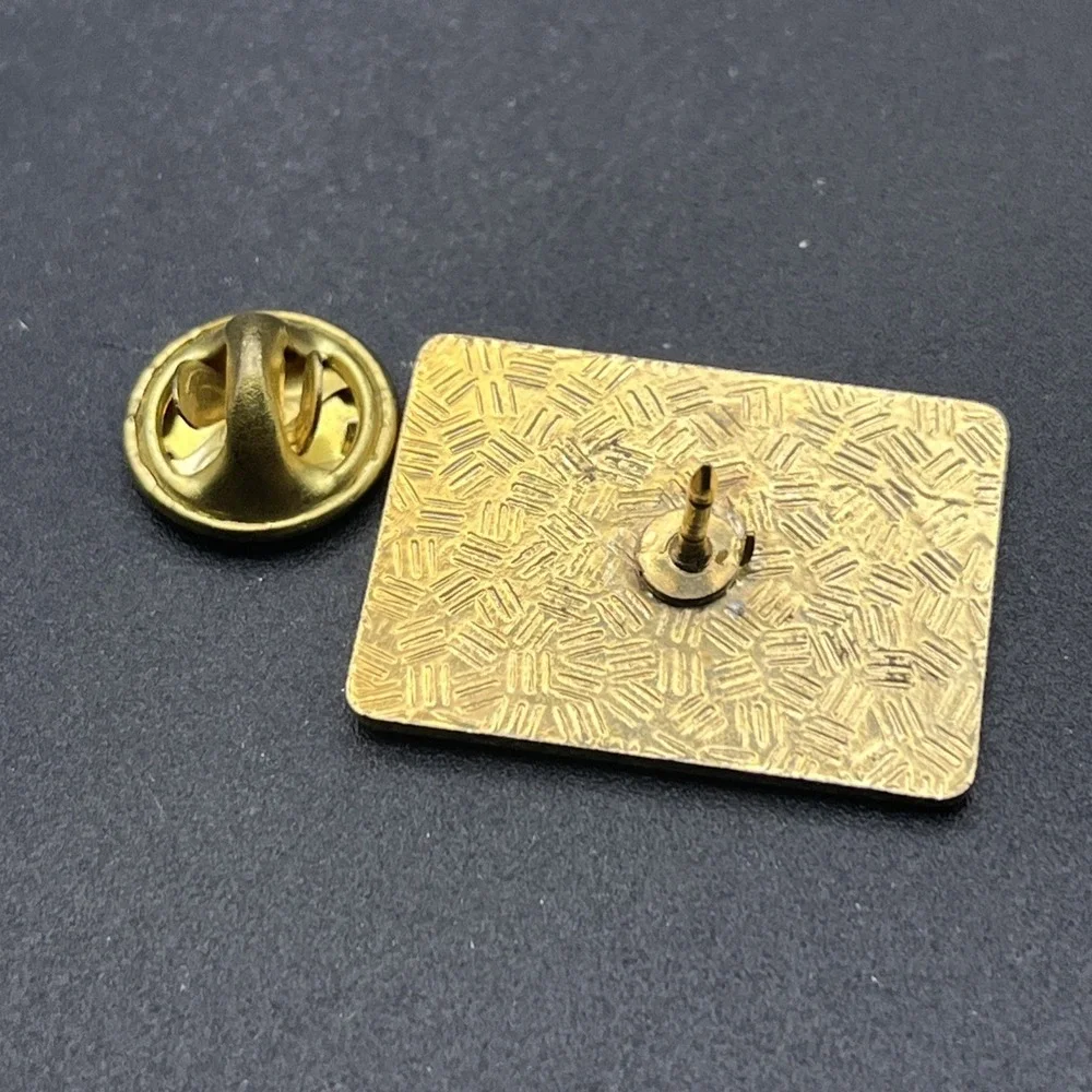 Billy G. Lyons For Surgeon VFW Department Of Kentucky Lapel Hat‎ Pin